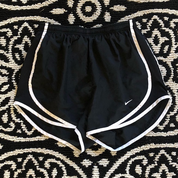 Nike Dri-Fit Short Bundle - Picture 6 of 9